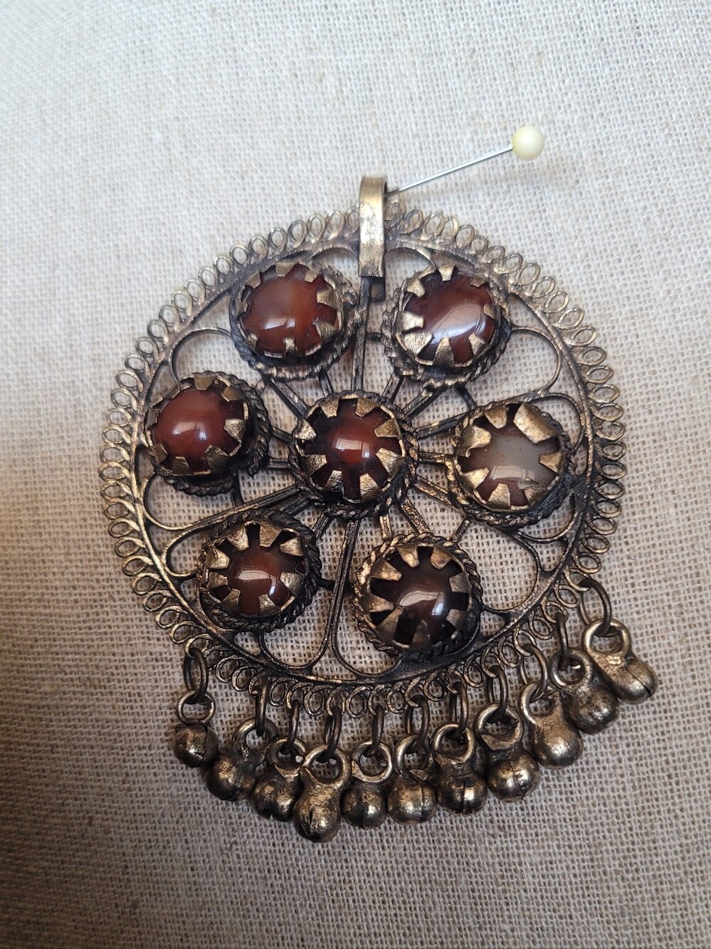 Vintage Filigree Pendant Necklace with Cabochons Agate